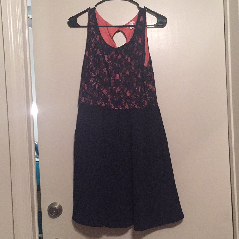 Xhilaration party dress with pockets